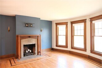 422 Huntington Ave-Unit -Upper in Buffalo, NY - Building Photo - Building Photo