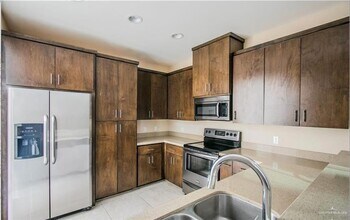 1405 Ozark Ave in McAllen, TX - Building Photo - Building Photo