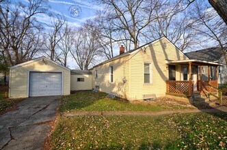 2720 Gibson St in Flint, MI - Building Photo - Building Photo