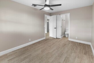 4397 Purdy Ln in West Palm Beach, FL - Building Photo - Building Photo