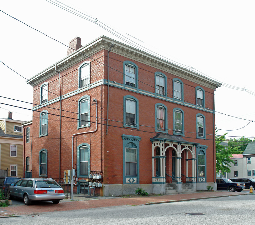 204 Spring St in Portland, ME - Building Photo