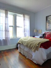 25 Marion St in Brookline, MA - Building Photo - Building Photo
