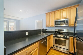 1115 Grand St in Hoboken, NJ - Building Photo - Building Photo