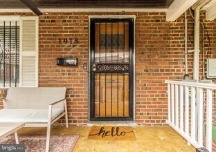 1915 21st Pl SE in Washington, DC - Building Photo - Building Photo