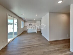 9732 W Parkway Dr in Tolleson, AZ - Building Photo - Building Photo