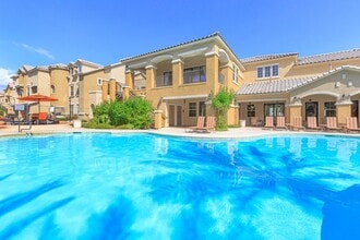 Esplanade in Las Vegas, NV - Foto de edificio - Building Photo