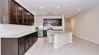 29714 Foliage Ln in Katy, TX - Building Photo - Building Photo