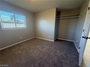 704 Gilbert Ave S in Lehigh Acres, FL - Building Photo - Building Photo