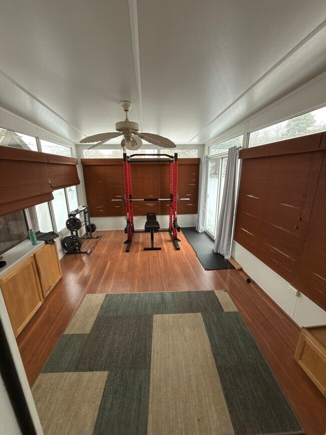 560 Glen Pl in Lombard, IL - Building Photo - Building Photo