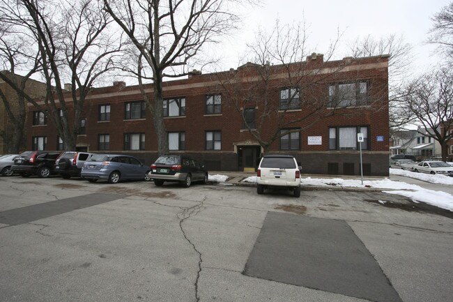 4435 N Leavitt St in Chicago, IL - Building Photo - Building Photo