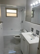 2664 Vera Ave, Unit 3 in Cincinnati, OH - Foto de edificio - Building Photo