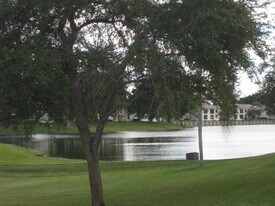3050 Norwood Pl, Unit N111 in Boca Raton, FL - Building Photo