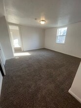 3306 Falling Springs Rd in Sauget, IL - Building Photo - Building Photo