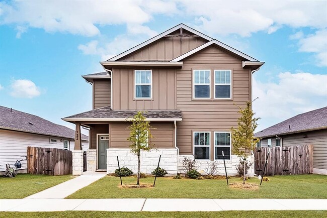 property at 122 Fairmeadow Downs Dr