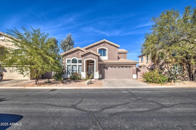 6660 E Riverdale St in Mesa, AZ - Foto de edificio - Building Photo