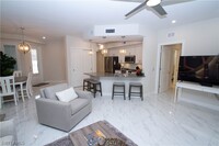 244 Indies Dr E in Naples, FL - Building Photo - Building Photo