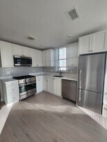 198 Green St, Unit 402 in Boston, MA - Building Photo