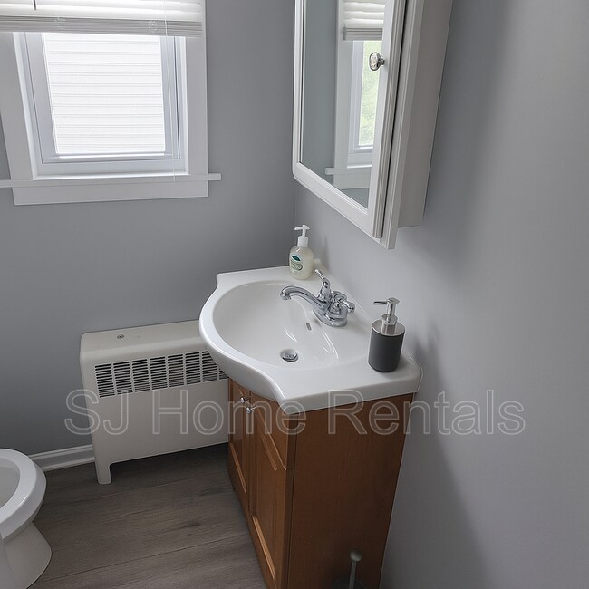 412 Powell St in Gloucester City, NJ - Building Photo - Building Photo