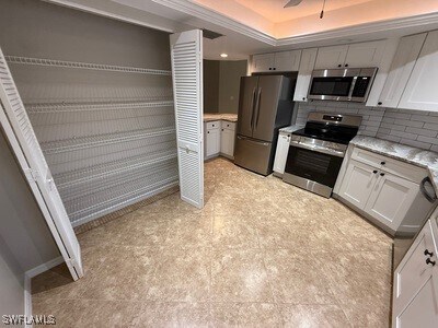 9836 Luna Cir in Naples, FL - Building Photo - Building Photo