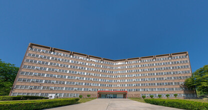Carolyn Mosby Tower- 55+ Senior Living in Gary, IN - Building Photo - Building Photo