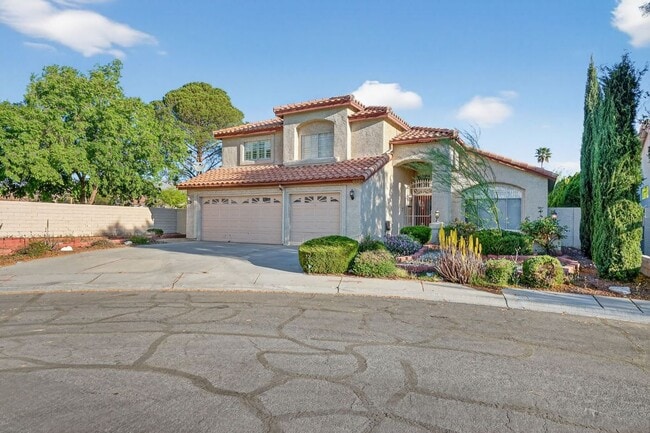 10028 Sail Landing Ct in Las Vegas, NV - Building Photo - Building Photo