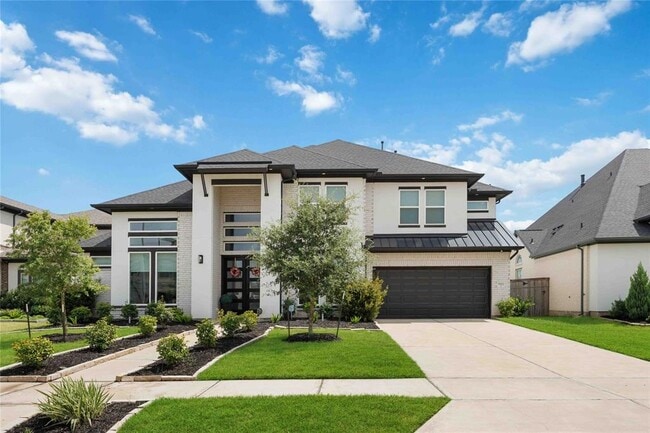 9911 Regal Bend Dr in Missouri City, TX - Building Photo - Building Photo