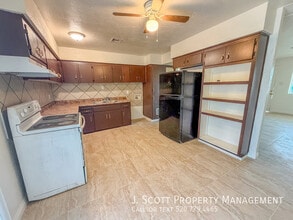 6908 W Coolidge St in Phoenix, AZ - Building Photo - Building Photo