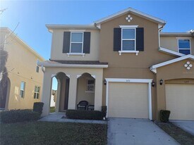 5151 Adelaide Dr in Kissimmee, FL - Building Photo
