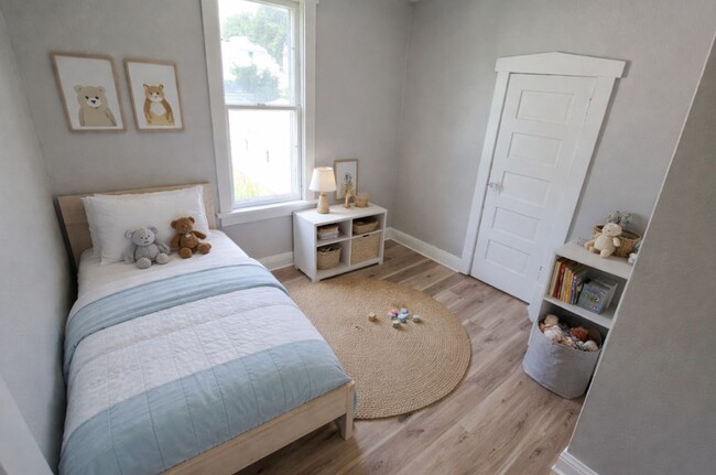 1113 Forest Ave in Waterloo, IA - Building Photo - Building Photo