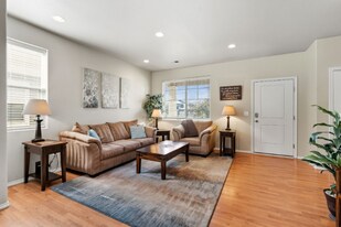 538 Walhalla Ct in Fort Collins, CO - Building Photo