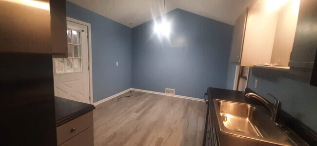 3792 Brick Schoolhouse Rd, Unit Back B
