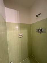 10 Country Club Way in Carmel Valley, CA - Foto de edificio - Building Photo