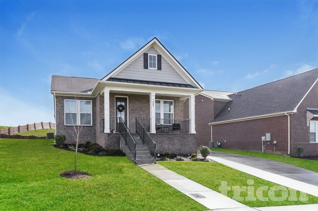 property at 7005 Park Knoll Dr