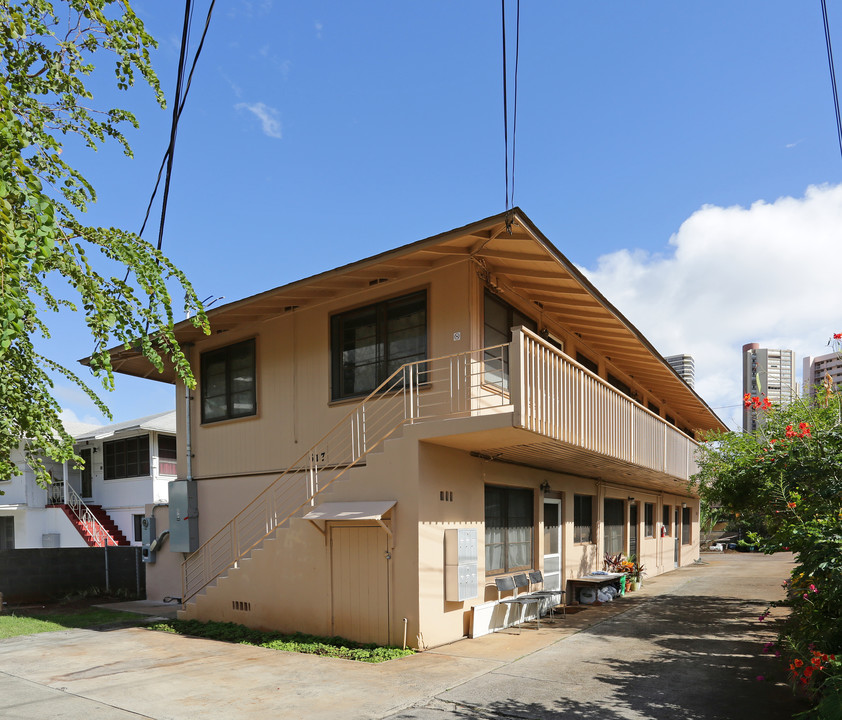 617 Coolidge St in Honolulu, HI - Building Photo