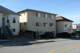 667 Baden Ave in South San Francisco, CA - Building Photo - Building Photo