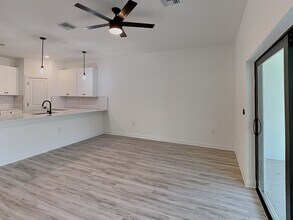 1120 Bismarck Rd in Punta Gorda, FL - Building Photo - Building Photo