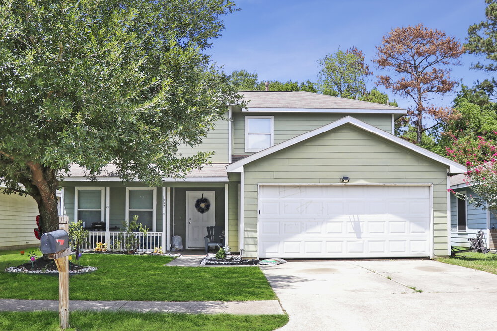 1902 Emerald Pathway Dr in Spring, TX - Building Photo