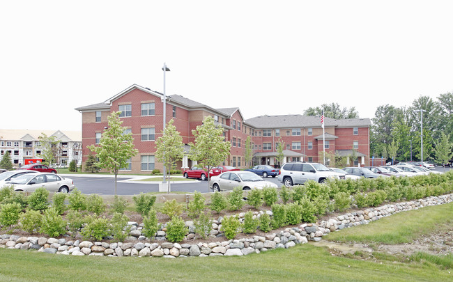 Partridge Creek Senior Village in Clinton Township, MI - Foto de edificio - Building Photo