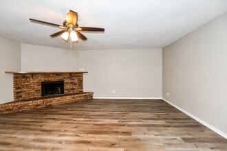 514 Woodcrest Way in Forney, TX - Building Photo - Building Photo