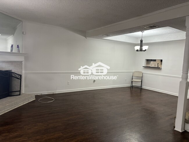 1140 Country Club Pl in Kennesaw, GA - Building Photo - Building Photo