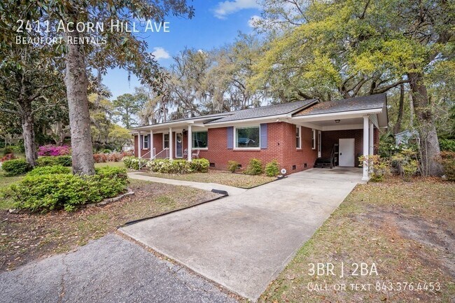 2411 Acorn Hill Ave in Beaufort, SC - Building Photo - Building Photo