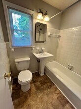 420 Sarah Dr in Goose Creek, SC - Building Photo - Building Photo