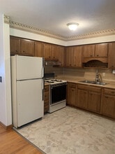366 Audubon Ct in Radcliff, KY - Building Photo - Building Photo