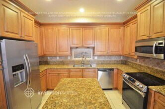 8306 NW 7th Ct in Boca Raton, FL - Building Photo - Building Photo
