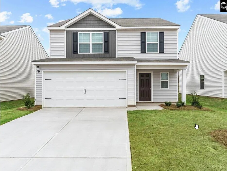1034 Peaceful Fawn Dr in Elgin, SC - Building Photo