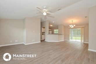 7053 De Brita Rd in North Port, FL - Building Photo - Building Photo