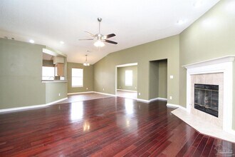 6462 Sarasota St in Pensacola, FL - Building Photo - Building Photo