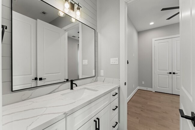 property at 1602 Chestnut St