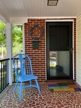 2377 Westfield Ave in Winston-Salem, NC - Foto de edificio - Building Photo