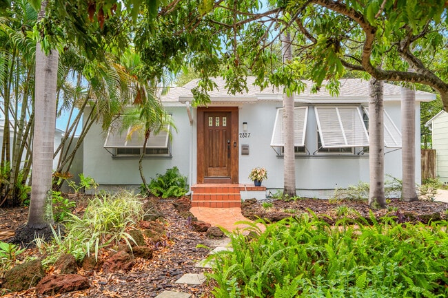 2827-2811 11th Ave N in St. Petersburg, FL - Building Photo - Building Photo